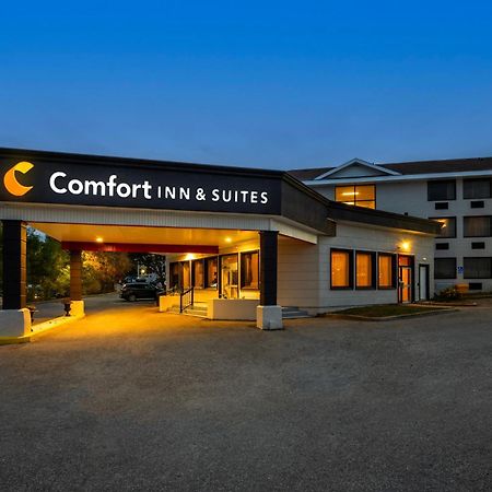 Comfort Inn & Suites Barrie Exterior photo